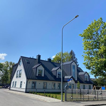 Lux Studio Hotel Keila Kültér fotó