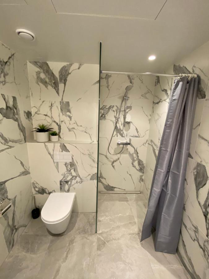 Lux Studio Hotel Keila Kültér fotó