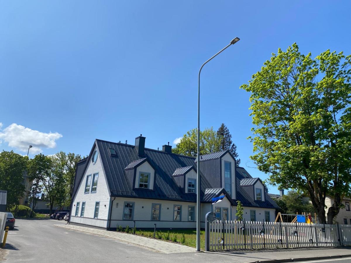 Lux Studio Hotel Keila Kültér fotó
